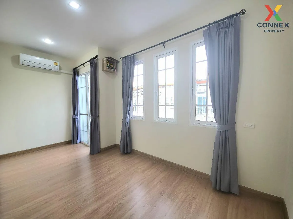 ขายทาวน์เฮ้าส์/ทาวน์โฮม  ทาวน์โฮม โกลเด้น ทาวน์ 2 ปิ่นเกล้า - จรั