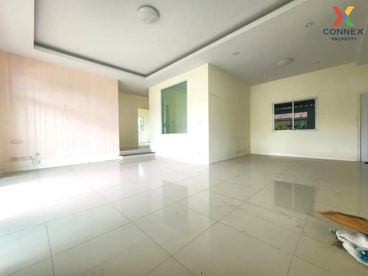 ขายบ้าน  พานา ปาร์ค หนองกะขะ พานทอง ชลบุรี CX-103869