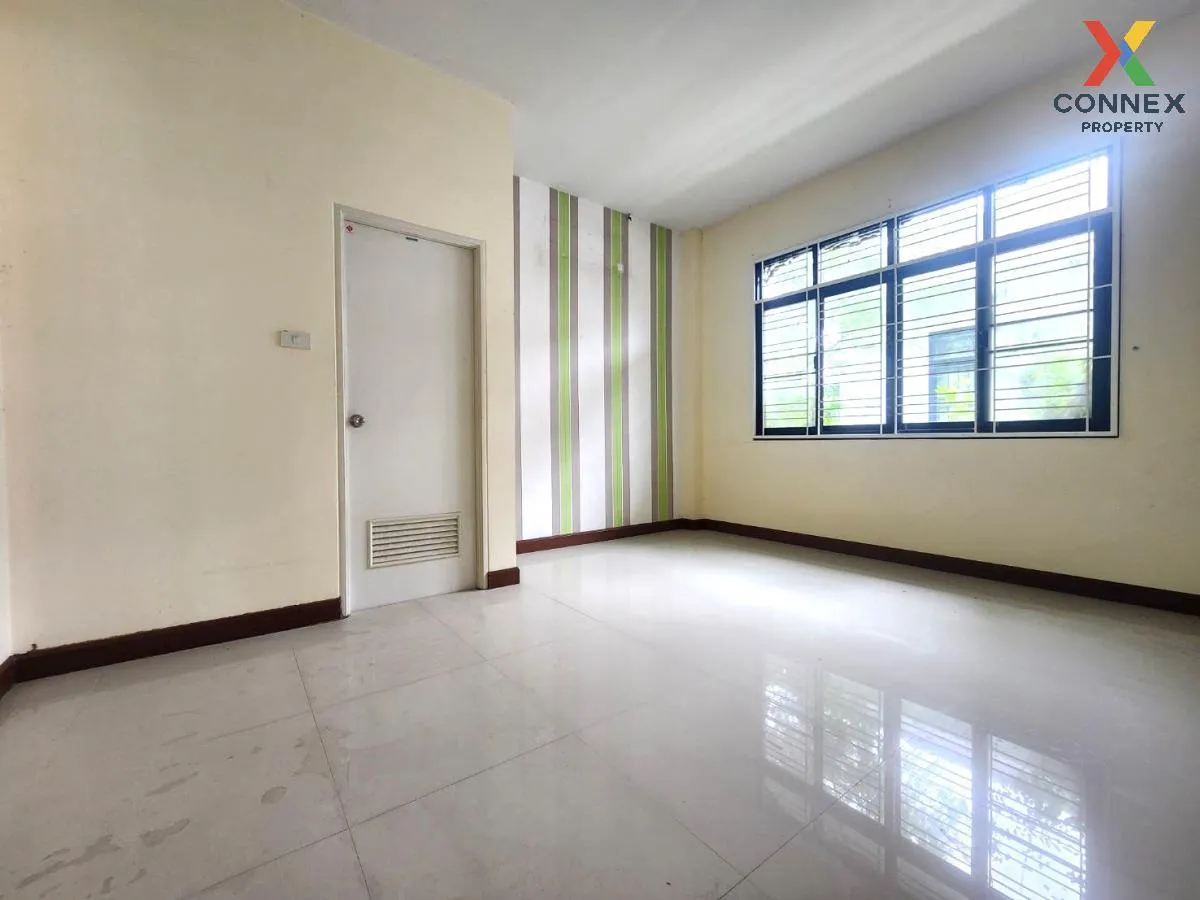 ขายบ้าน  รินรดา หนองกะขะ พานทอง ชลบุรี CX-103870