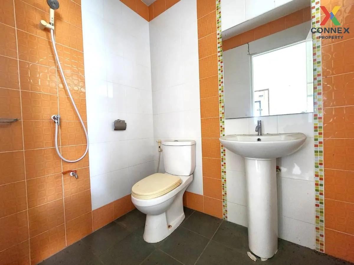 ขายบ้าน  รินรดา หนองกะขะ พานทอง ชลบุรี CX-103870