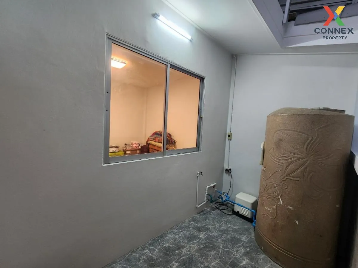 For Sale Townhouse/Townhome  , Wiset Suk Nakhon see fah , Phantha