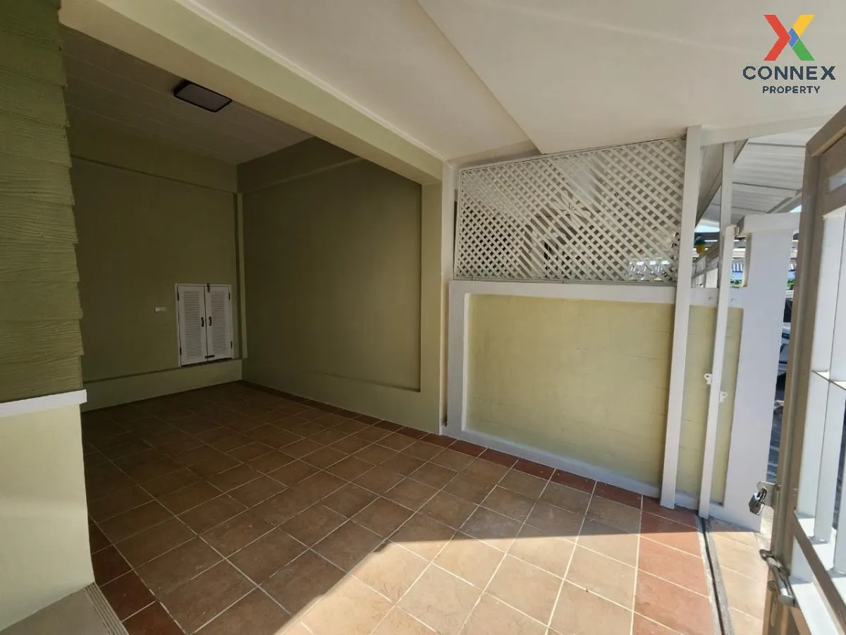 For Sale Townhouse/Townhome  , Wiset Suk Nakhon see fah , Phantha