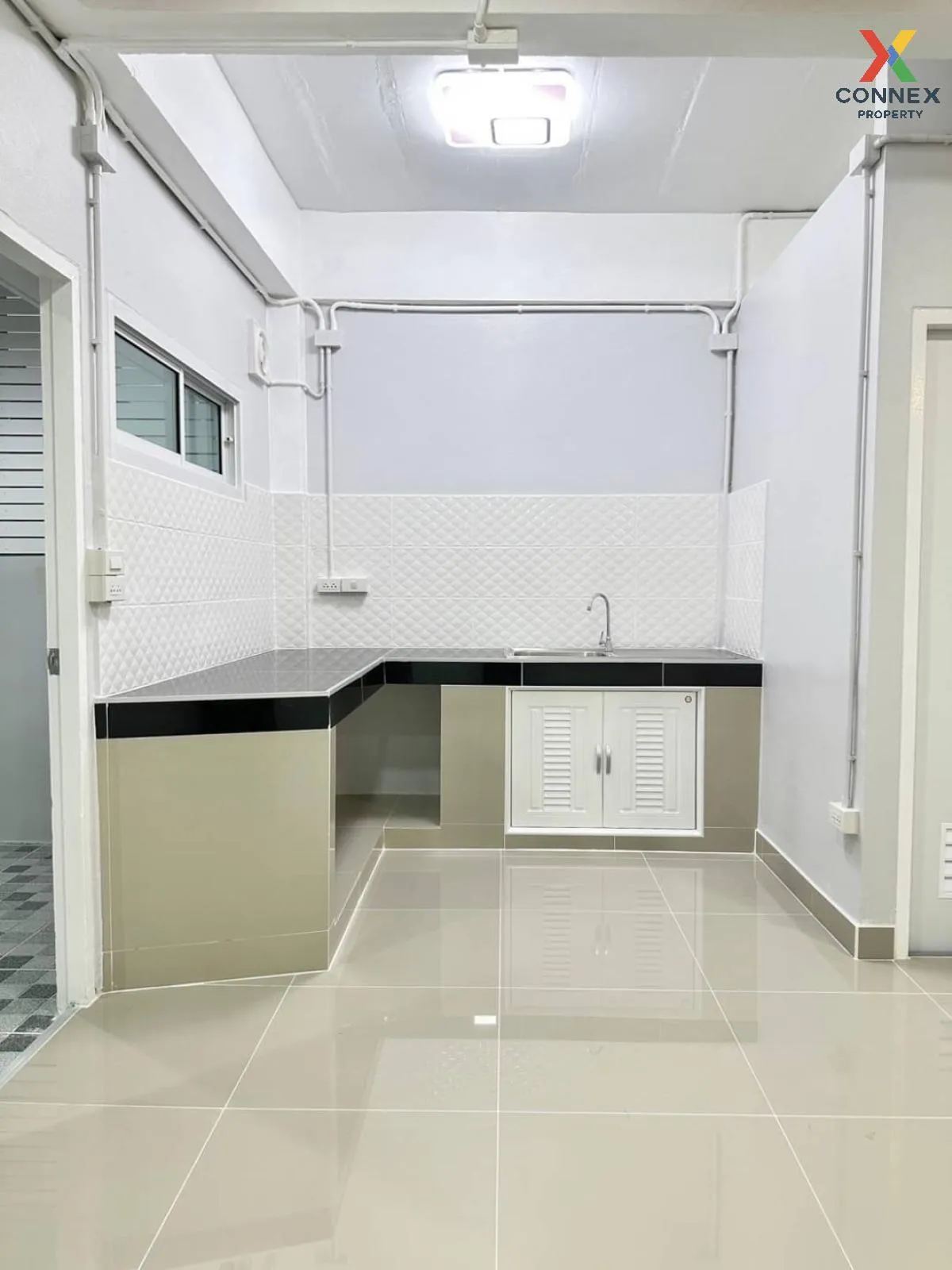 For Sale Townhouse/Townhome  , Buathongthani , Bang Bua Thong , B
