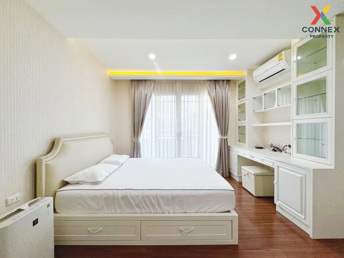 For Rent Townhouse/Townhome  , Leon Sukhumvit 62 , BTS-Bang Chak 