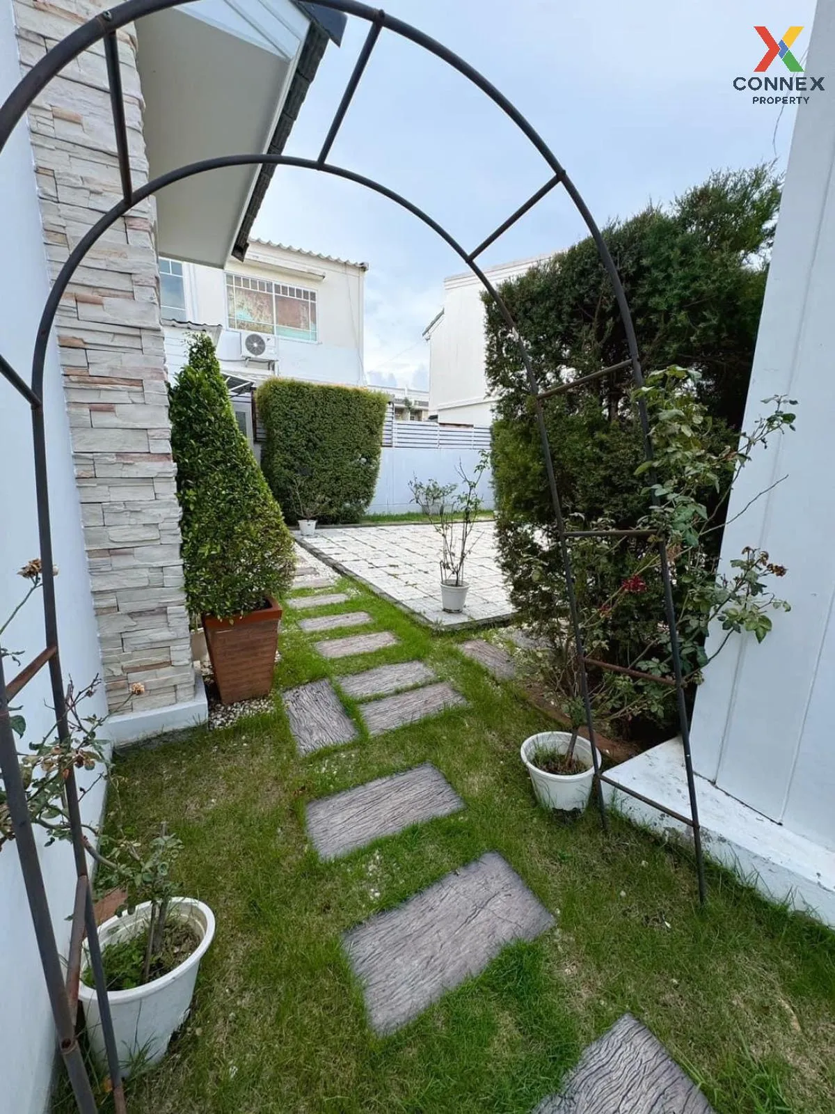 ขายทาวน์เฮ้าส์/ทาวน์โฮม   อินดี้ ประชาอุทิศ 90-3 ห้องมุม ทุ่งครุ  2