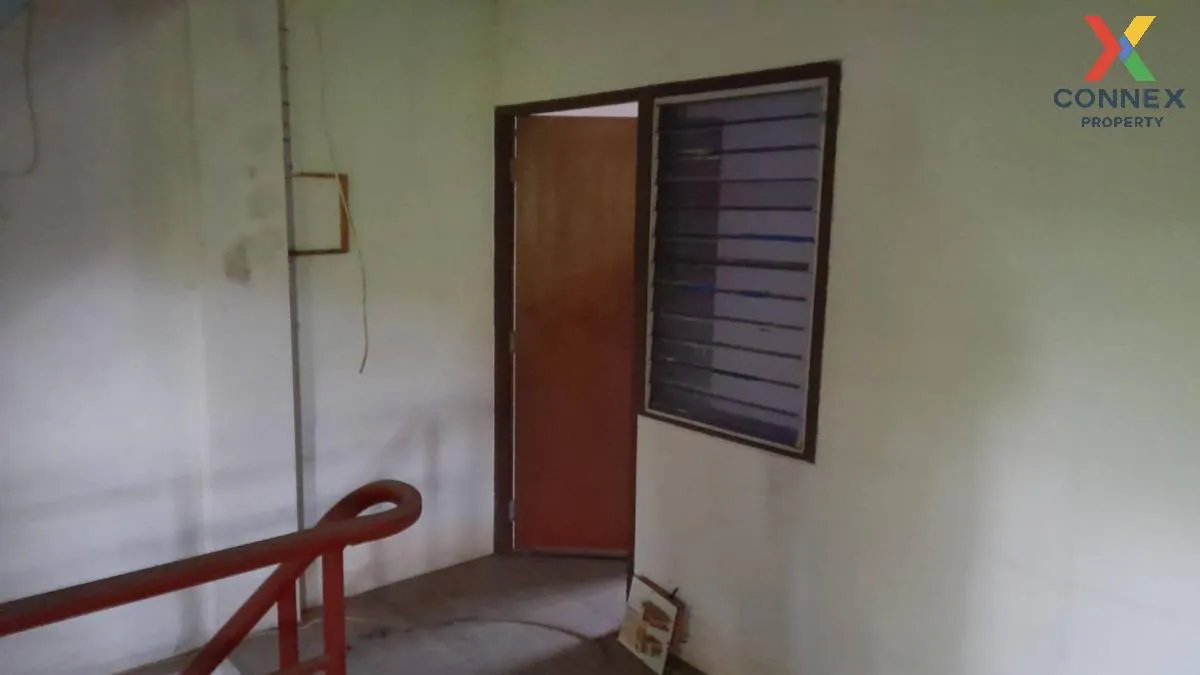 For Sale Commercial building, 4 floors, 3 units next to each othe