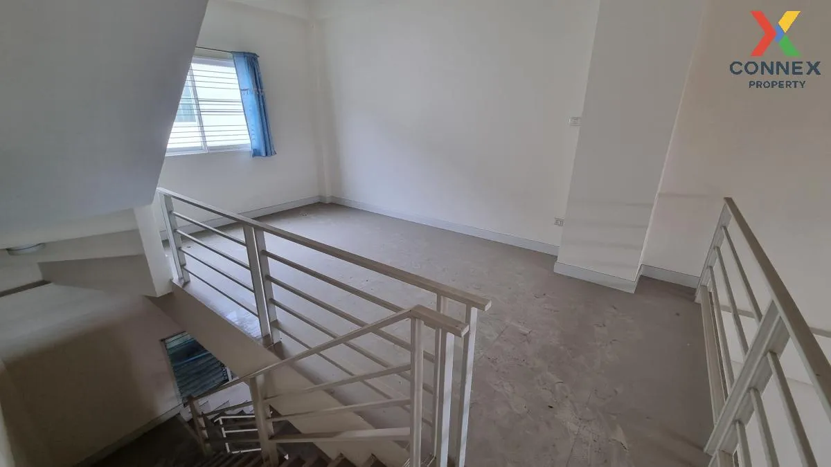 ขายทาวน์เฮ้าส์/ทาวน์โฮม  เดอะ เซ็นทรัล 2 อัสสัมชัญ-ศรีราชา สุรศัก