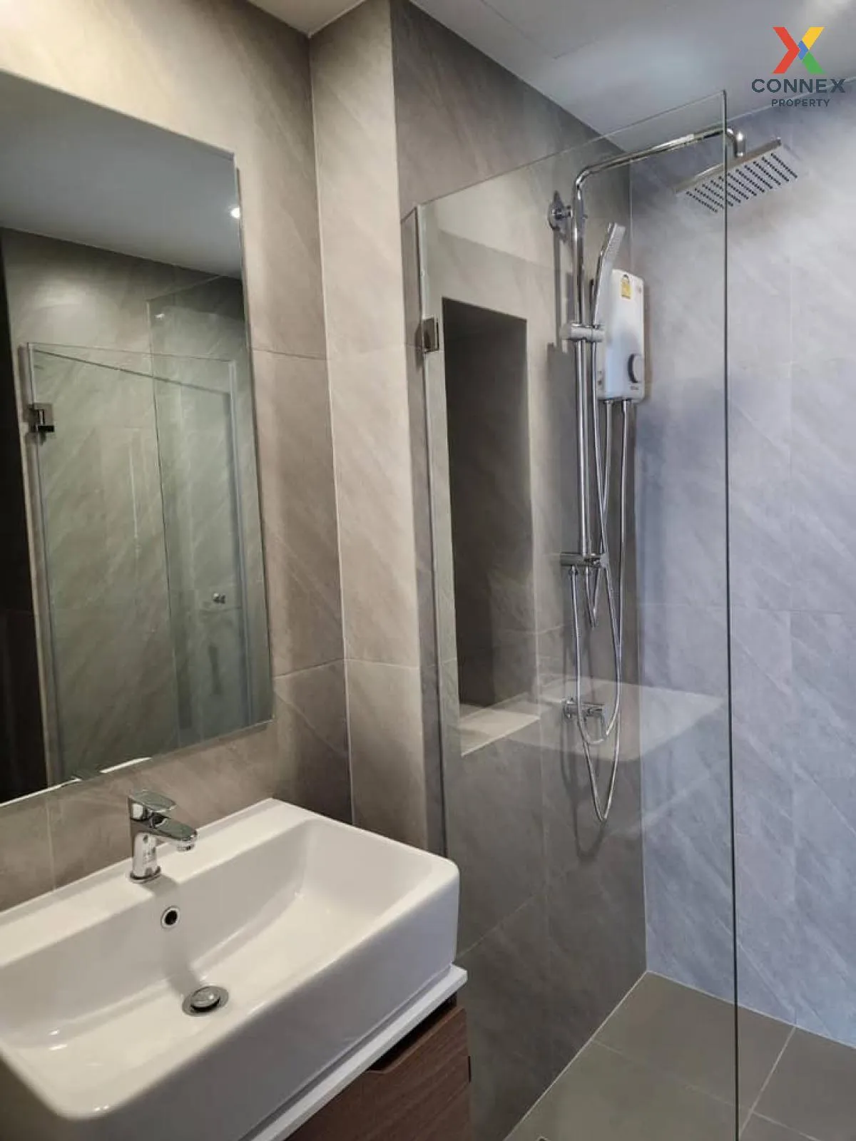 เช่าคอนโด  ไอดีโอ จุฬา-สามย่าน MRT-สามย่าน สี่พระยา เขต บางรัก กร