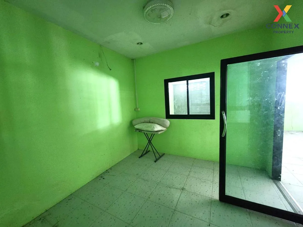 ขายบ้าน  นารา วิลล์ หนองกะขะ พานทอง ชลบุรี CX-104058