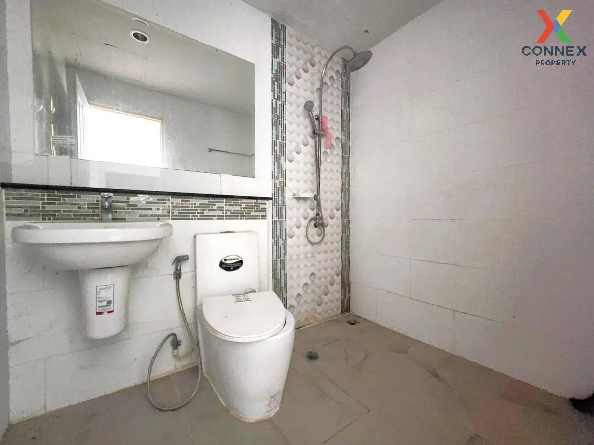 ขายบ้าน  นารา วิลล์ หนองกะขะ พานทอง ชลบุรี CX-104058