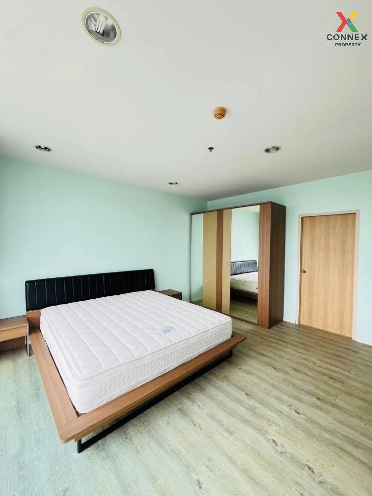 For Sale Condo , The Issara Ladprao , MRT-Lat Phrao , Chomphon ,  For Sale Condo , The Issara Ladprao , MRT-Lat Phrao , Chomphon ,