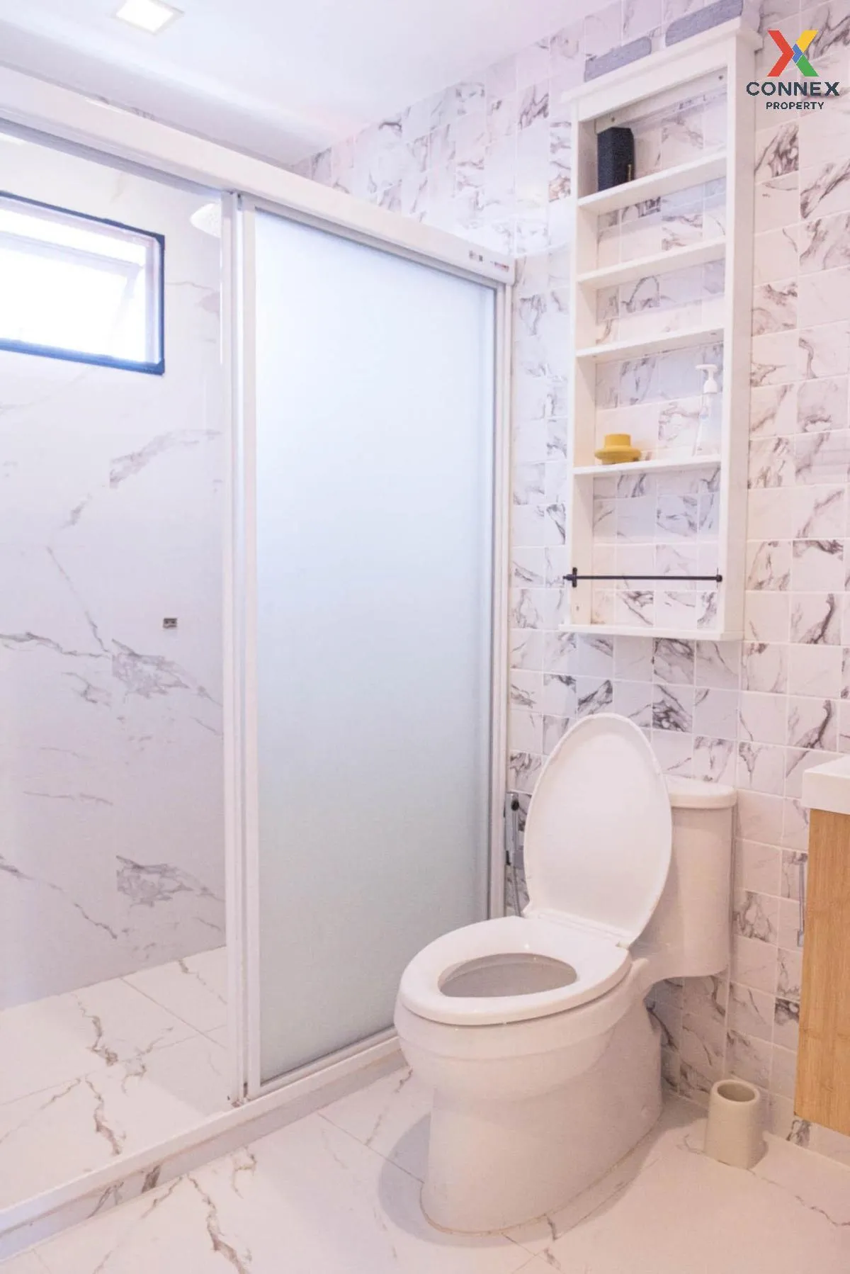 For Sale Townhouse/Townhome  , Patio Pattanakarn , Suan Luang , S