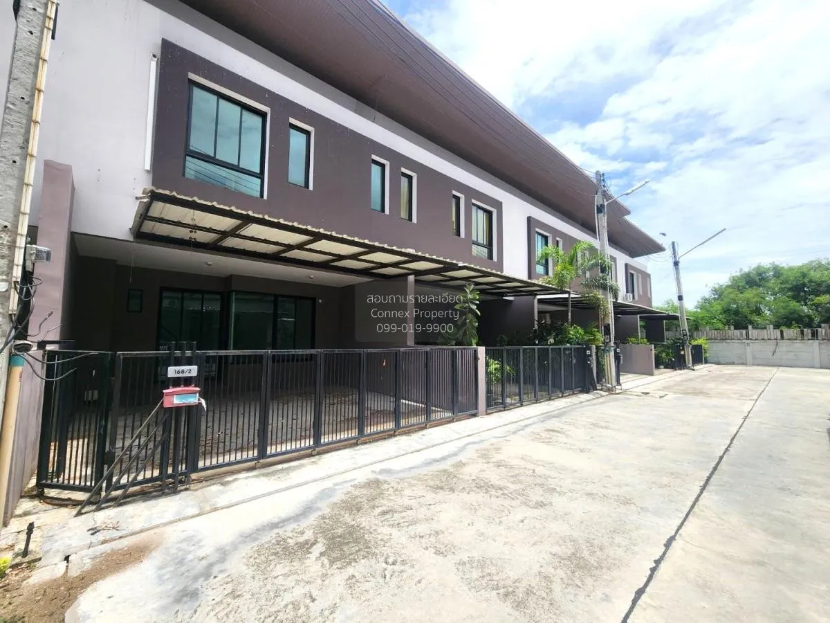 ขายทาวน์เฮ้าส์/ทาวน์โฮม  ไฮท์ ลิฟวิ่ง หนองกะขะ พานทอง ชลบุรี CX-1 2