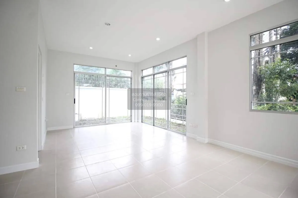 ขายทาวน์เฮ้าส์/ทาวน์โฮม  บ้านใหม่ 1 ห้องมุม ท่าข้าม เขต บางขุนเที