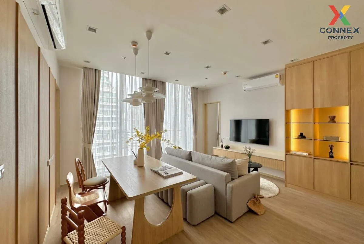 For Rent Condo , NOBLE STATE 39 , high floor , BTS-Phrom Phong ,  2