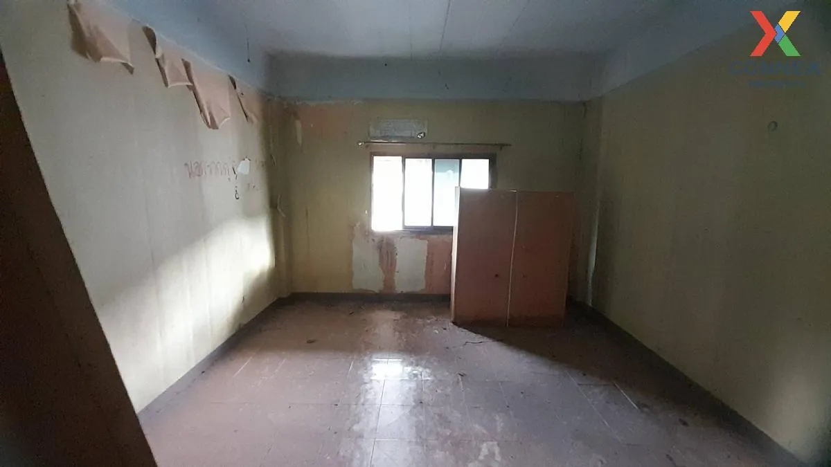 ขายอาคารพาณิชย์ 3.5 ชั้น และกิจการ ติดถนน นิตโย อุดรธานี หนองบัว 