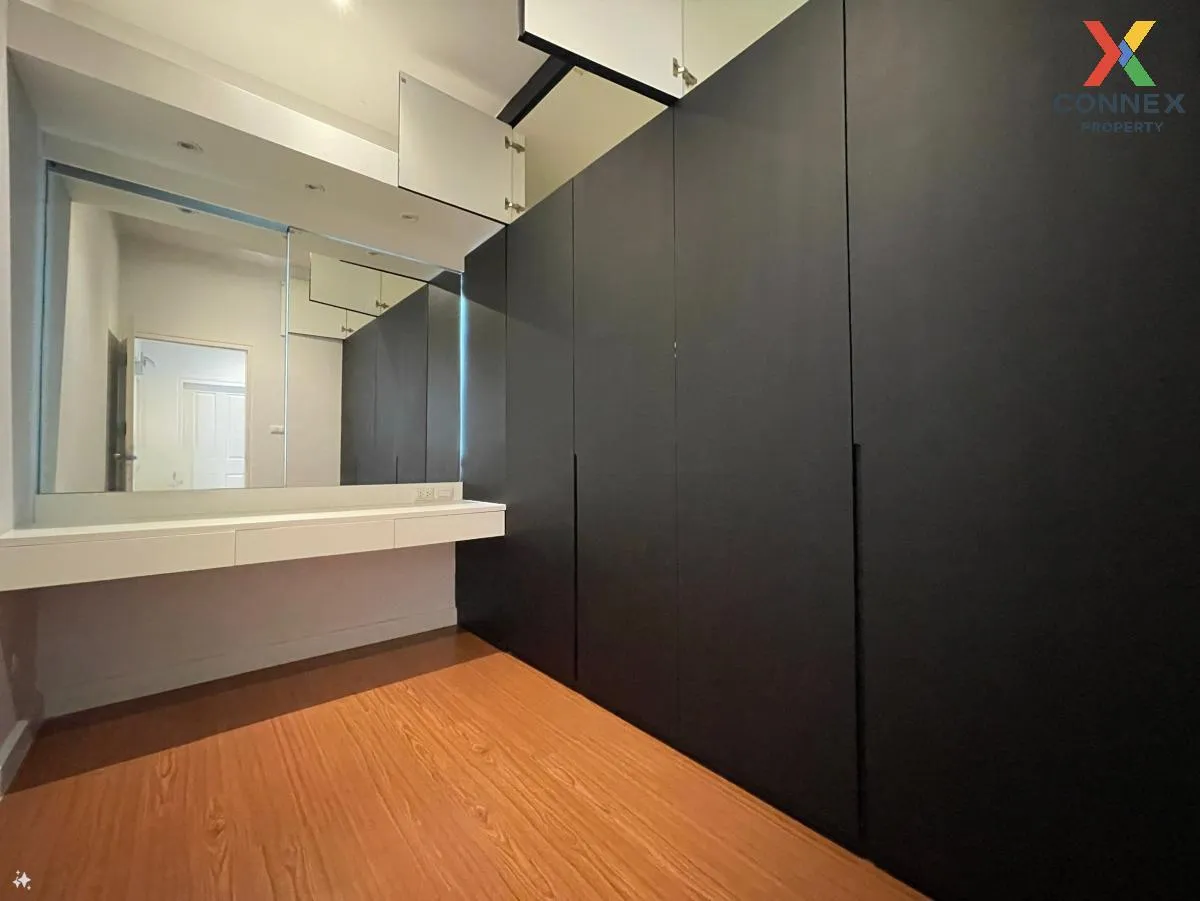 ขายทาวน์เฮ้าส์/ทาวน์โฮม  โมดิวิลล่า ปิ่นเกล้า - วงแหวน ศาลากลาง บ