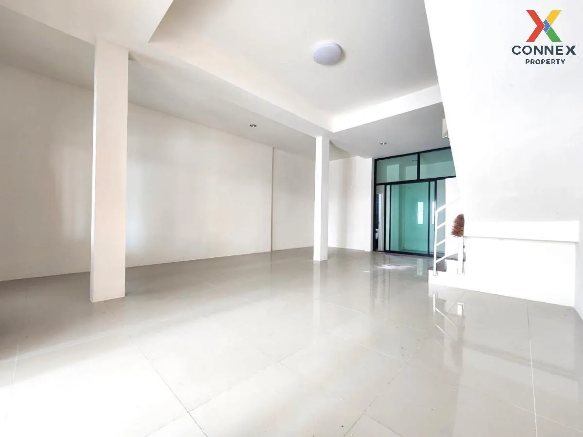 ขายทาวน์เฮ้าส์/ทาวน์โฮม  บ้านแสนรัก 6 ศุขประยูร-ซอยเทศบาล 8 หนองก