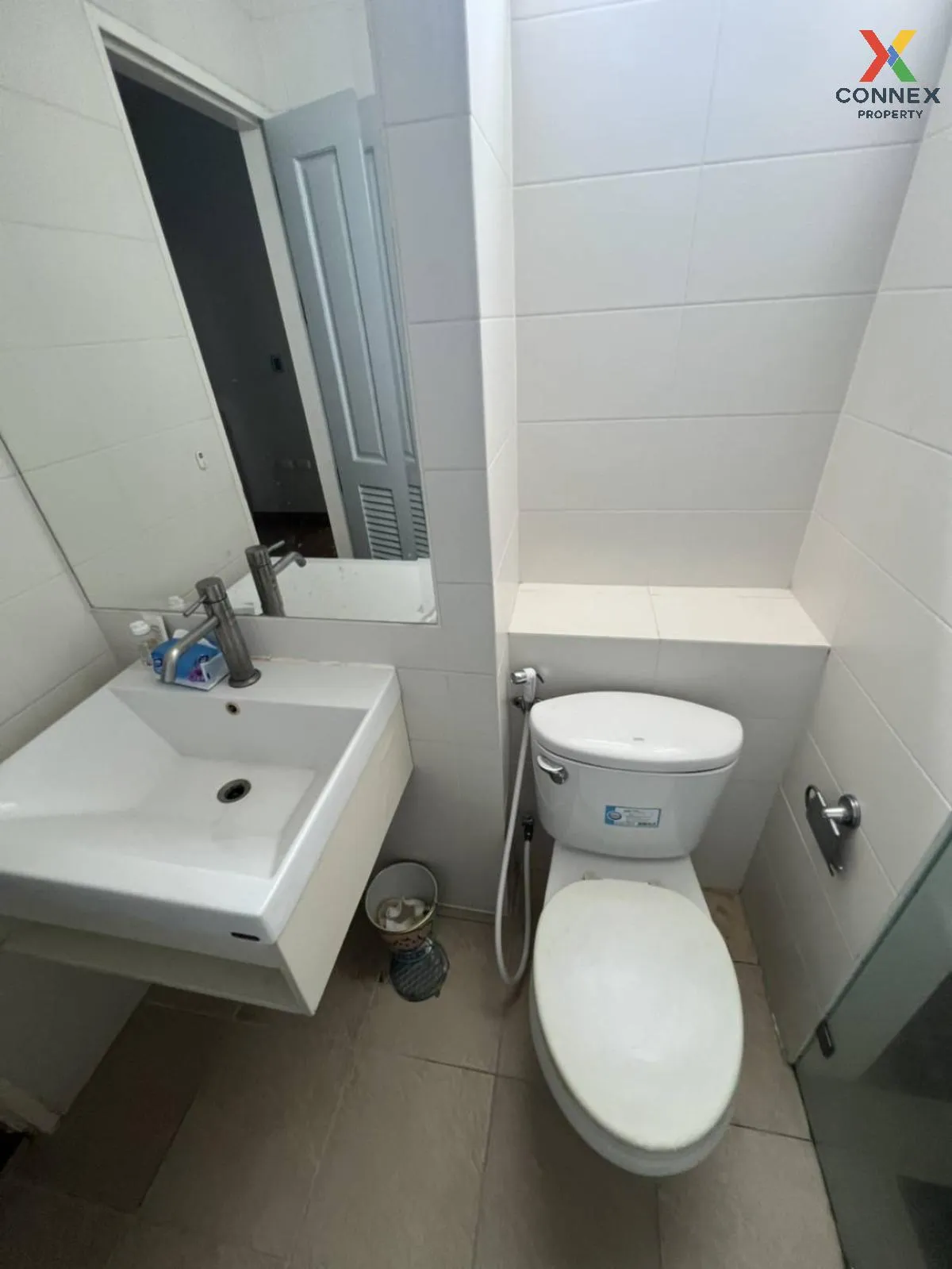 เช่าคอนโด  เดอะ คอมพลีท นราธิวาส BTS-ช่องนนทรี ช่องนนทรี เขต ยานน