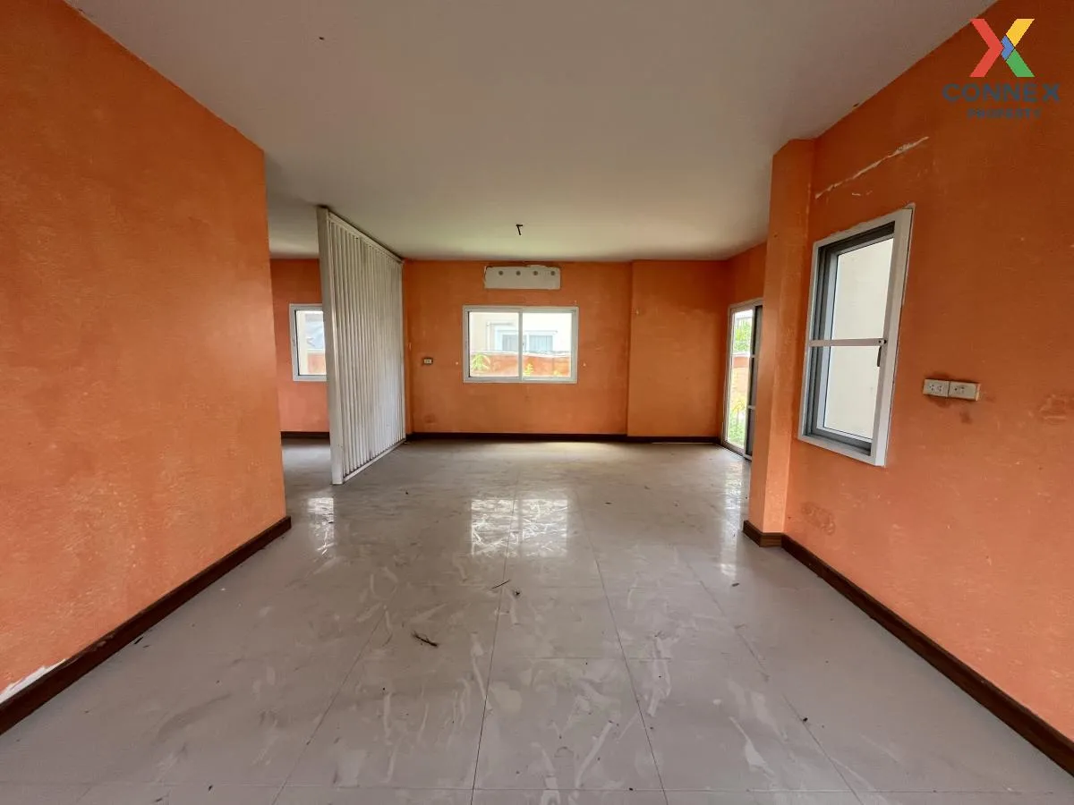 For Sale House , Sutarin Privacy , Lat Sawai , Lam Luk Ka , Pathu