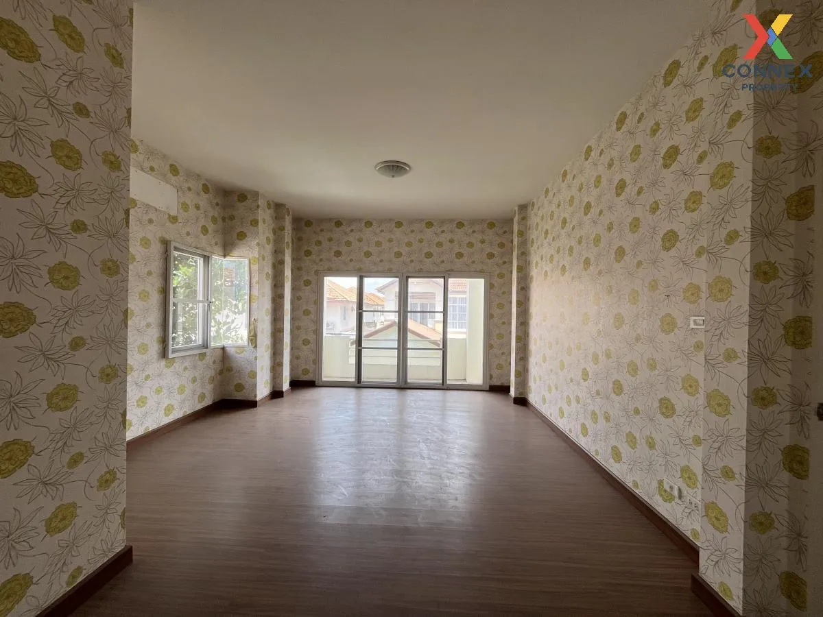 For Sale House , Sutarin Privacy , Lat Sawai , Lam Luk Ka , Pathu