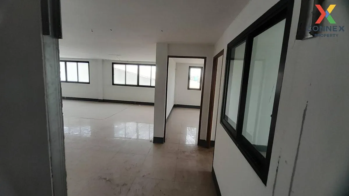 ขายอาคารพาณิชย์ 3 ชั้น บ้านม่วง ซอย 2 อุดรธานี หมากแข้ง เมืองอุดร