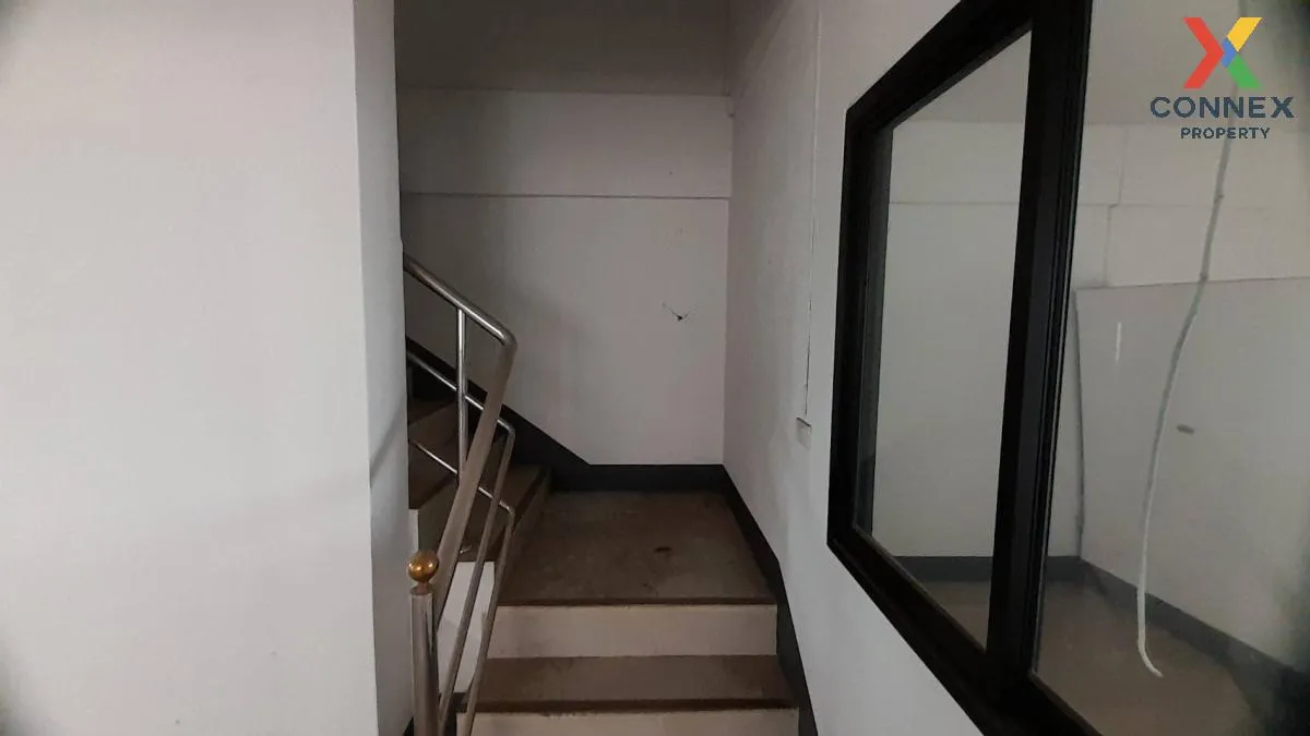 ขายอาคารพาณิชย์ 3 ชั้น บ้านม่วง ซอย 2 อุดรธานี หมากแข้ง เมืองอุดร