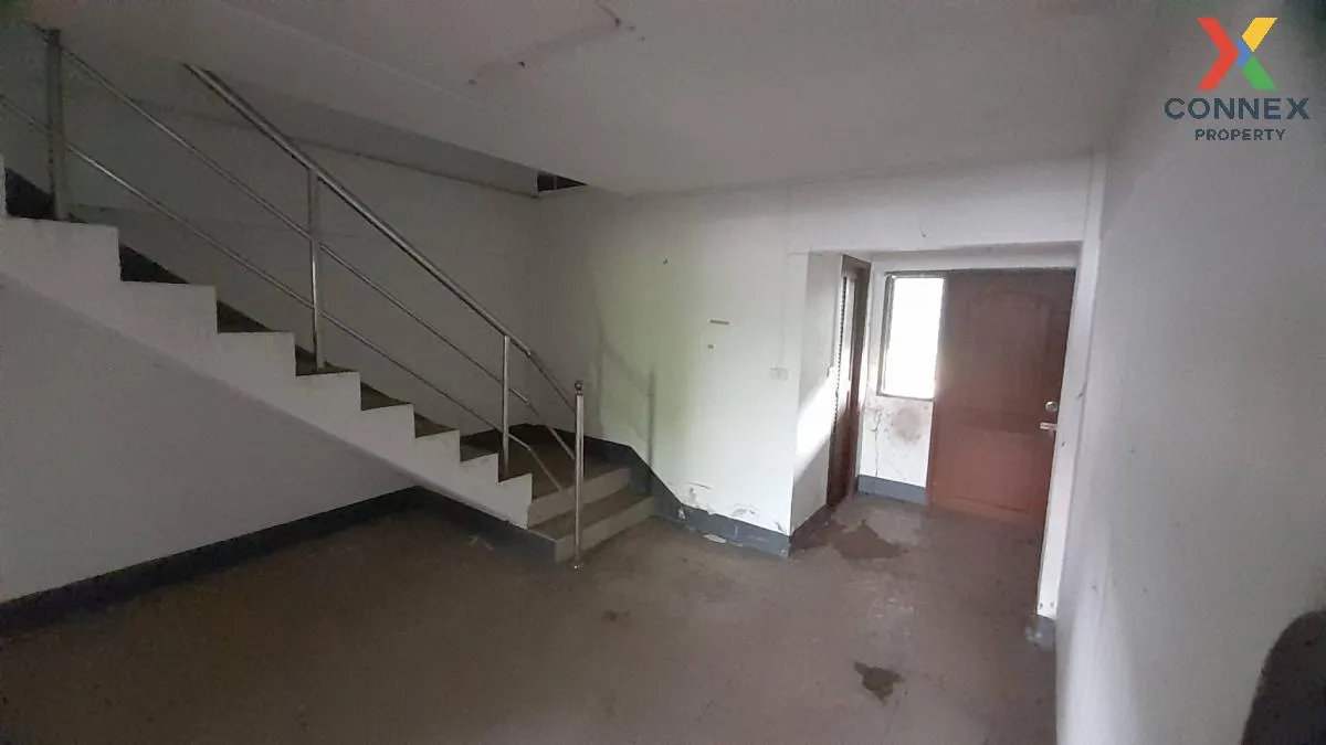 ขายอาคารพาณิชย์ 3 ชั้น บ้านม่วง ซอย 2 อุดรธานี หมากแข้ง เมืองอุดร