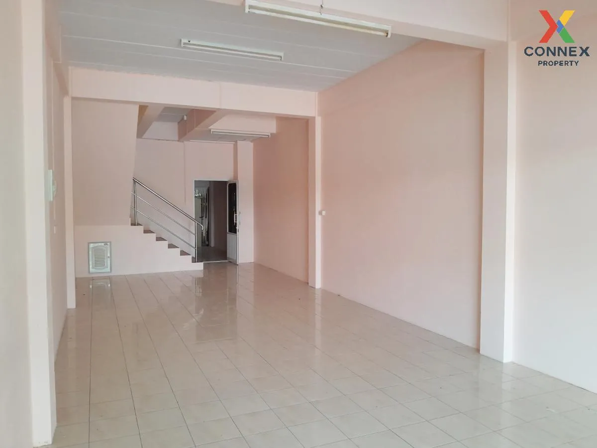 For Sale 2-storey commercial building Phutthaisong soi 2 , Phutth