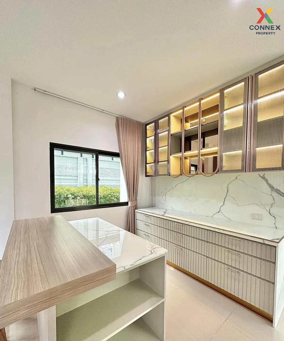 For Sale Townhouse/Townhome  , Grande Pleno Phahol - Rangsit , Kh