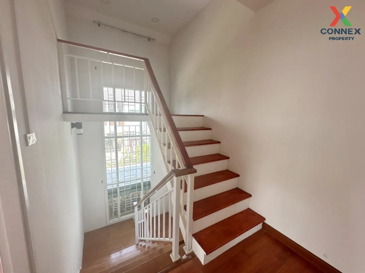 For Sale House , Lanceo Crib Pinklao-Rama 5 , Plai Bang , Bang Kr