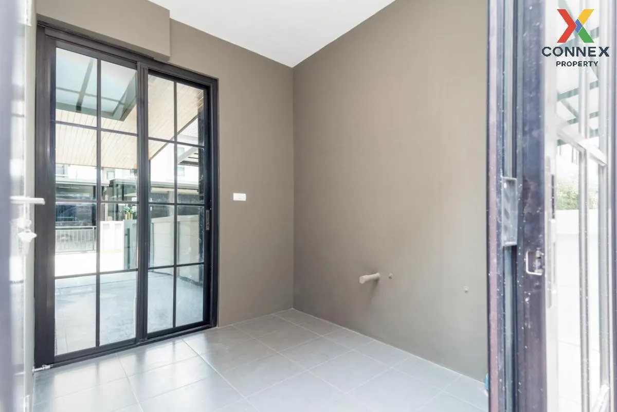 ขายบ้าน  เวนิว ติวานนท์ - รังสิต บางกะดี เมืองปทุมธานี ปทุมธานี C ขายบ้าน  เวนิว ติวานนท์ - รังสิต บางกะดี เมืองปทุมธานี ปทุมธานี C