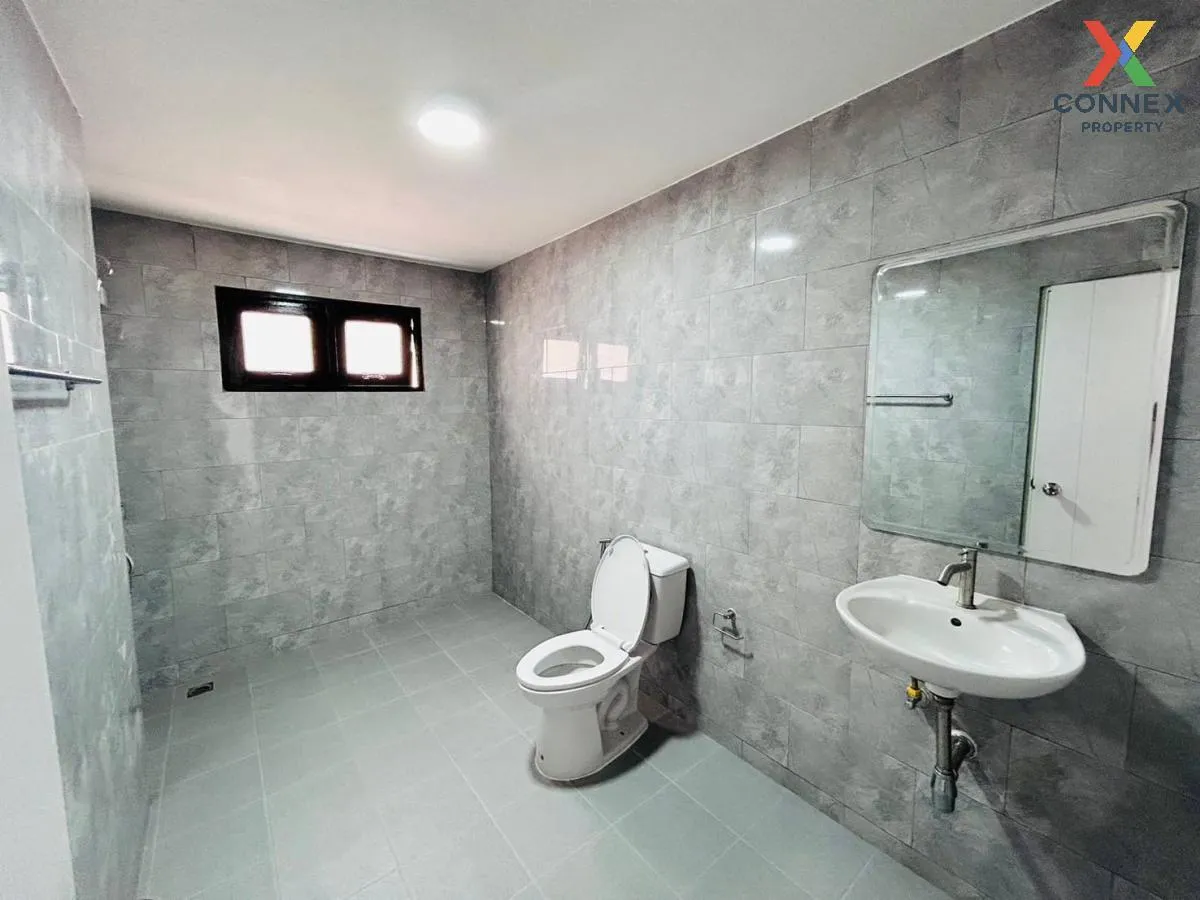 ขายบ้าน  หมู่บ้านซื่อตรง รังสิตคลอง 3 บึงยี่โถ ธัญบุรี ปทุมธานี C