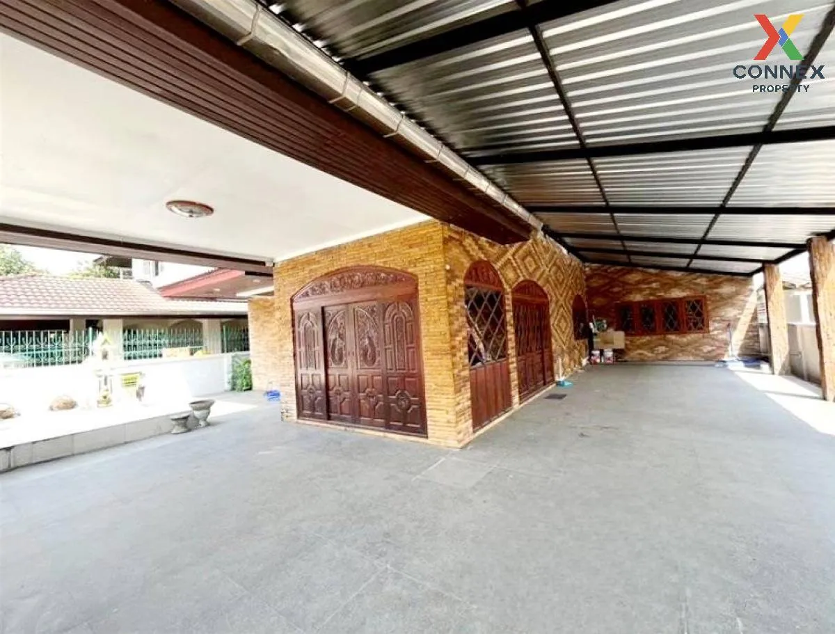 For Sale House , Phatchara Ville 2 , Krathum Lom , Sam Phran , Na 4