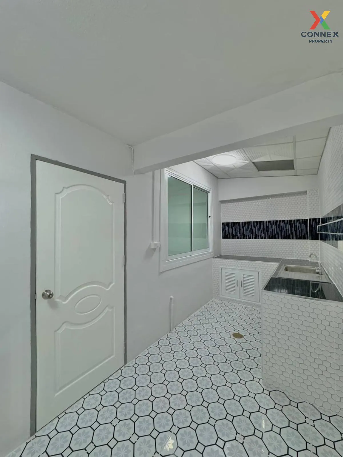 For Sale Townhouse/Townhome  , Baan Pruksa 3 Soi Watlatpladuk , B