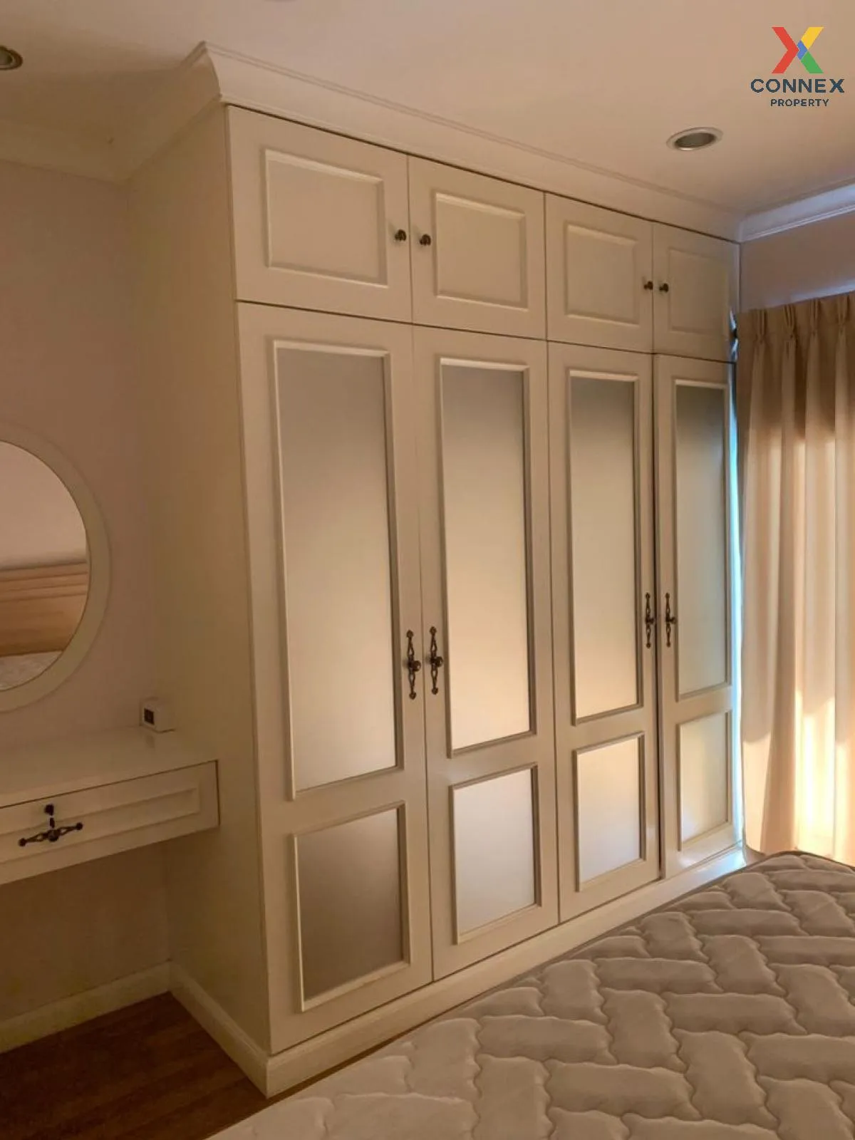 ขายคอนโด  ลุมพินี เพลส นราธิวาส - เจ้าพระยา ช่องนนทรี เขต ยานนาวา