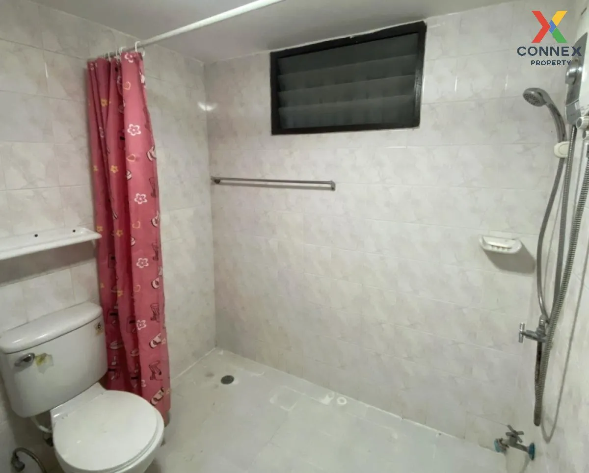 เช่าคอนโด  สาธร เพลส BTS-กรุงธนบุรี คลองต้นไทร เขต คลองสาน กรุงเท