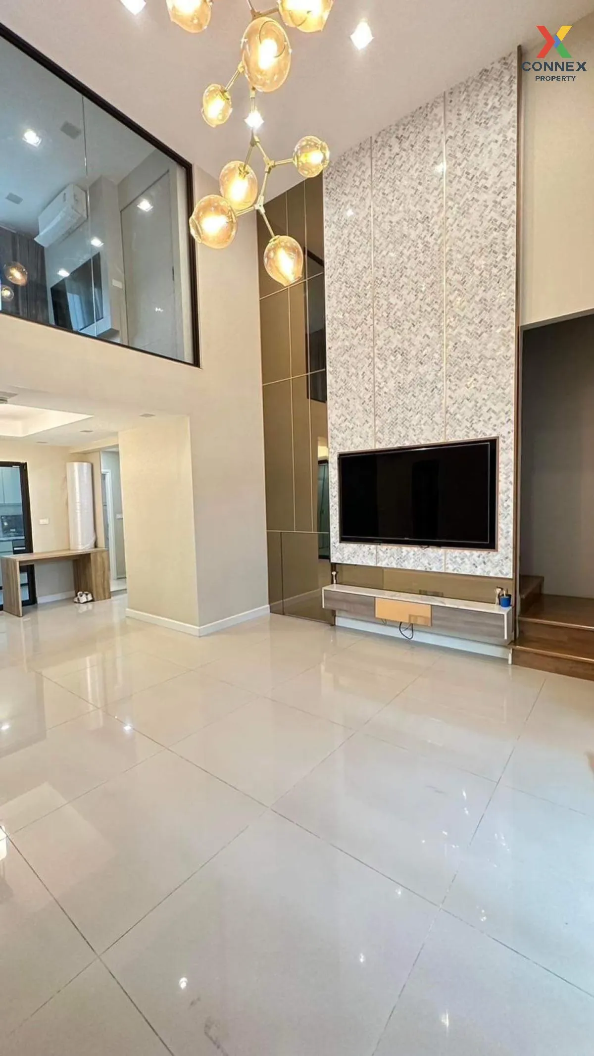 ขายทาวน์เฮ้าส์/ทาวน์โฮม  พาทิโอ พัฒนาการ 32 MRT-กลันตัน (สายสีเหล 3