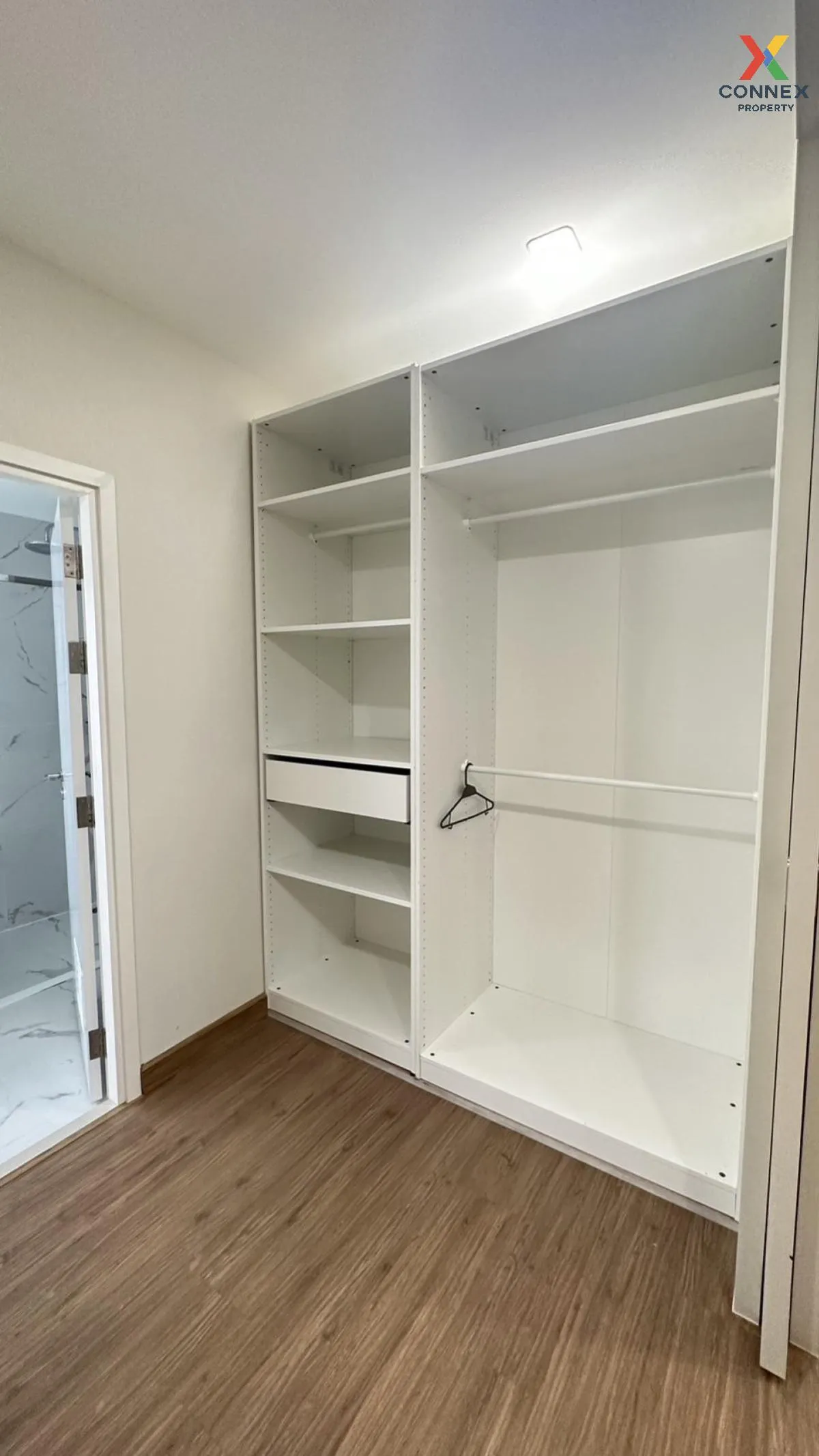 ขายทาวน์เฮ้าส์/ทาวน์โฮม  พาทิโอ พัฒนาการ 32 MRT-กลันตัน (สายสีเหล