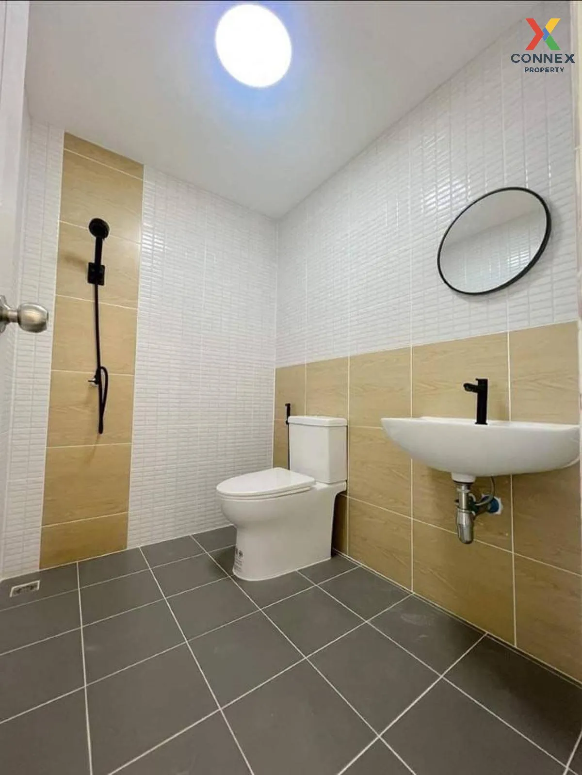 For Sale Townhouse/Townhome  , Baan Lio NOV Wongwaen-Pinkla , MRT
