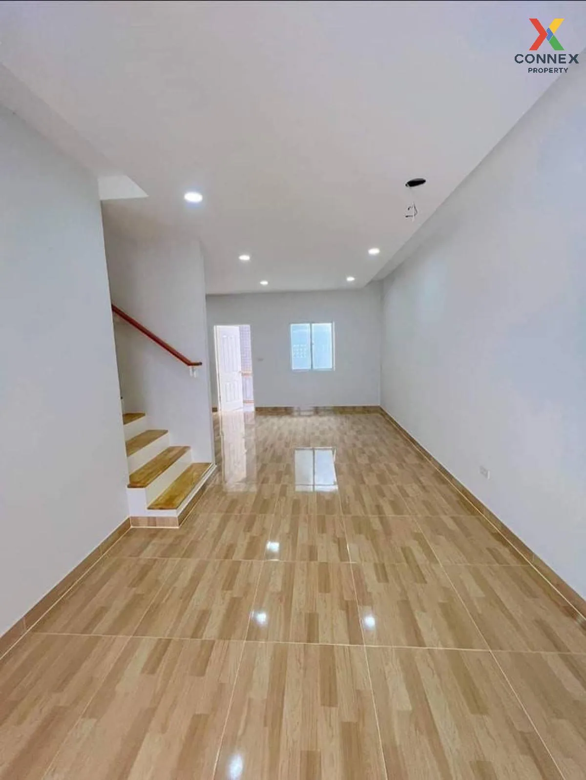 For Sale Townhouse/Townhome  , Baan Lio NOV Wongwaen-Pinkla , MRT