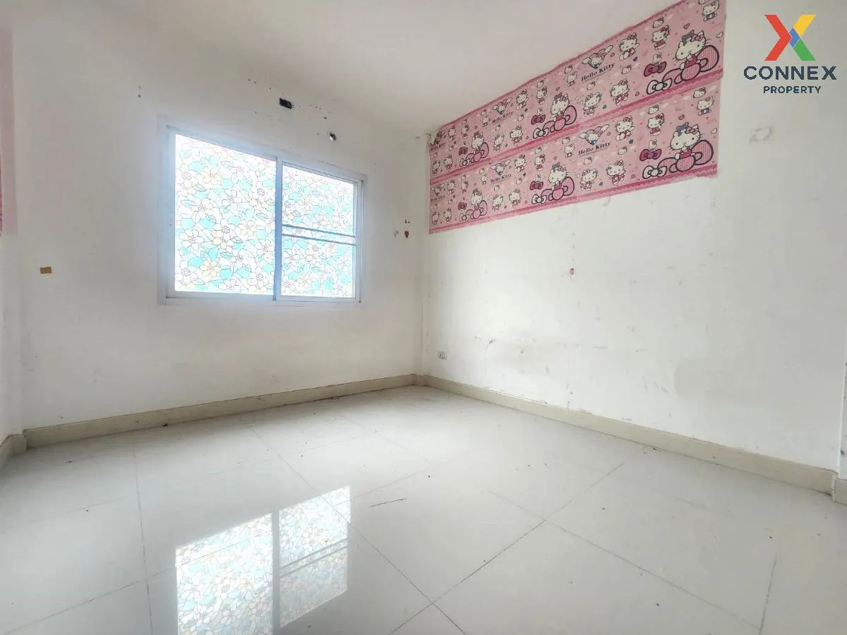 ขายทาวน์เฮ้าส์/ทาวน์โฮม  ทรัพย์รุ่งเรือง ซิตี้ 2 บ้านเก่า พานทอง 