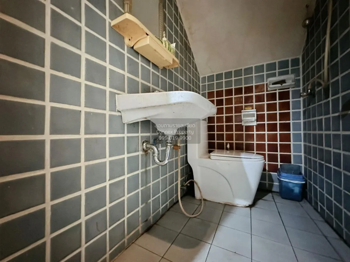 For Sale built house Soi Ramintra 65 , Tha Raeng , Bang Khen , Ba