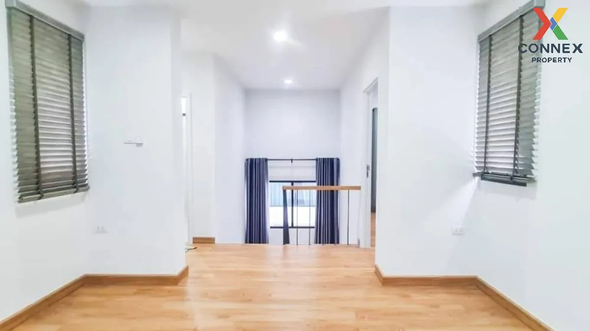 For Sale House , The Embrace Chatuchot - Ramintra , corner unit ,