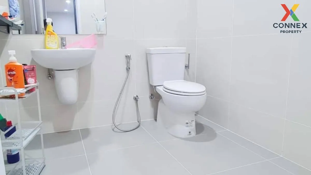 For Sale House , The Embrace Chatuchot - Ramintra , corner unit ,