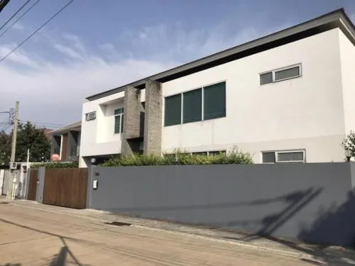 For Sale House , Tararom Ramkhamhaeng 9 , Wang Thong Lang , Bang Kapi , Bangkok , CX-105102