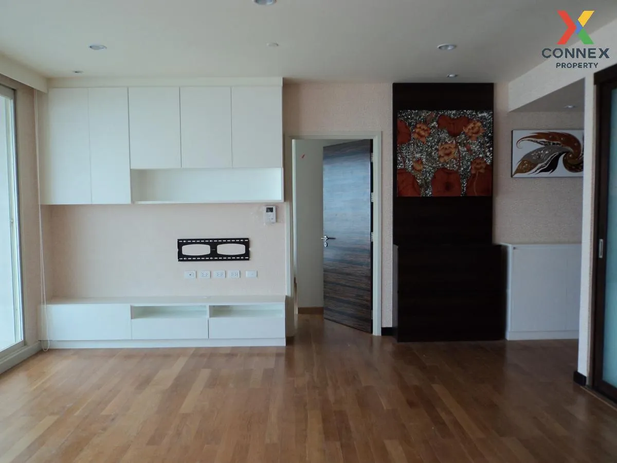 ขายคอนโด  วอร์เตอร์มาร์ค เจ้าพระยา ริเวอร์ เพนท์เฮ้าส์ วิวสวย ชั้ 3