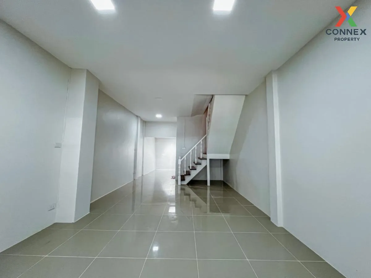 ขายทาวน์เฮ้าส์/ทาวน์โฮม  เอเชียโฮมทาวน์ ไทรน้อย ไทรน้อย นนทบุรี C ขายทาวน์เฮ้าส์/ทาวน์โฮม  เอเชียโฮมทาวน์ ไทรน้อย ไทรน้อย นนทบุรี C