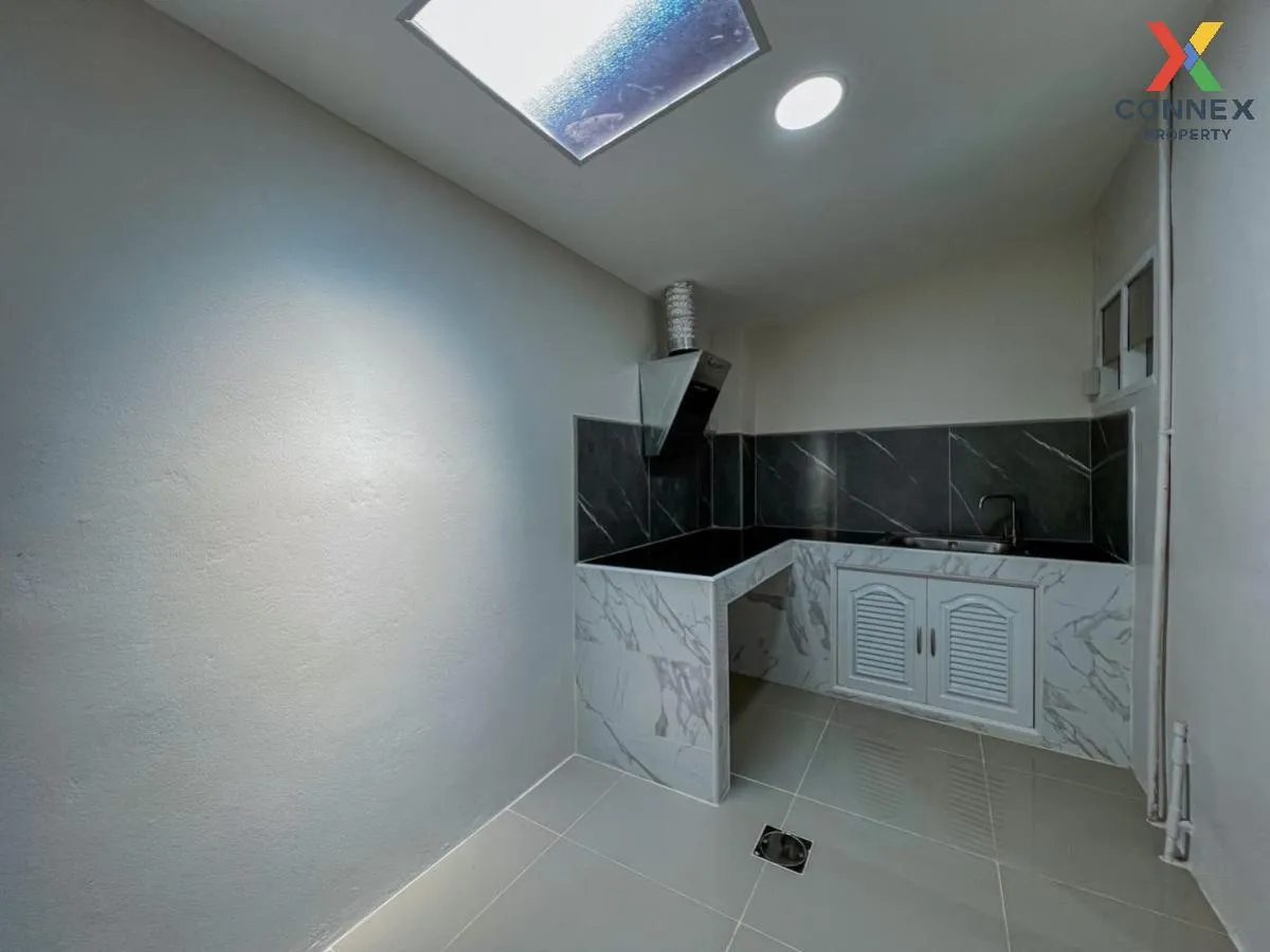 ขายทาวน์เฮ้าส์/ทาวน์โฮม  เอเชียโฮมทาวน์ ไทรน้อย ไทรน้อย นนทบุรี C ขายทาวน์เฮ้าส์/ทาวน์โฮม  เอเชียโฮมทาวน์ ไทรน้อย ไทรน้อย นนทบุรี C