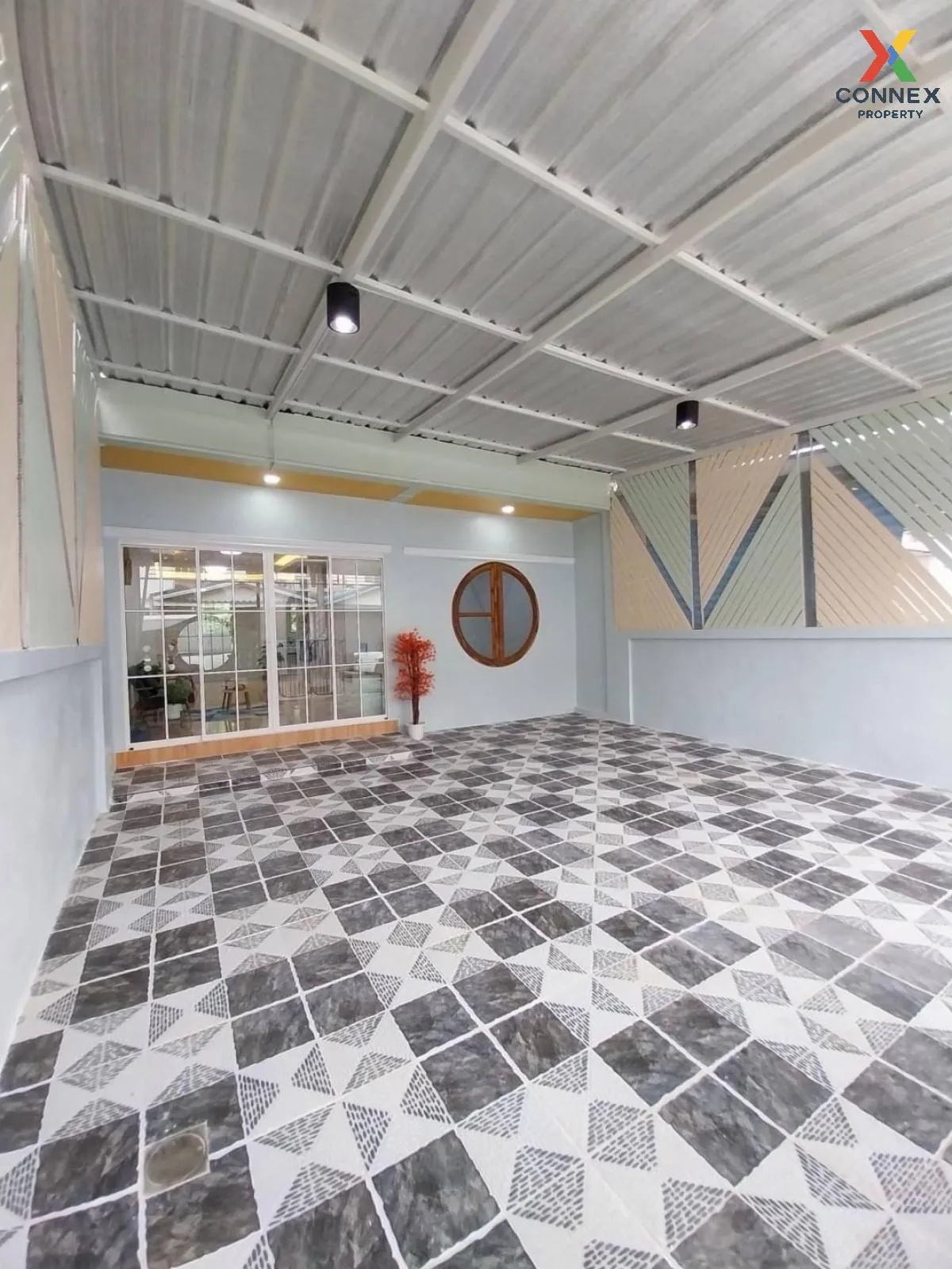 For Sale Townhouses Kittichai11 , newly renovated , Nong Chok , N 2